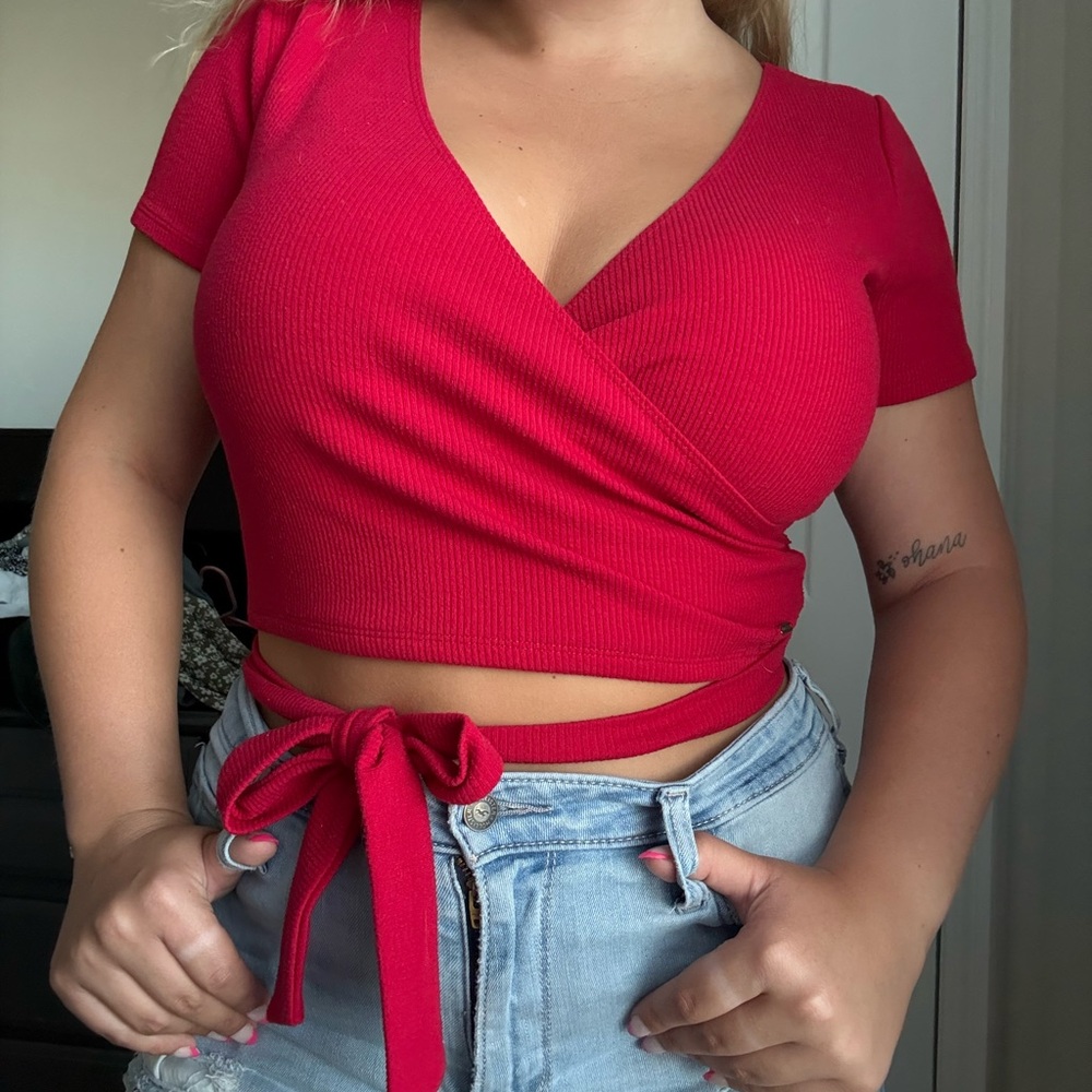 Hollister Red Wrap Tie Front Crop Top
